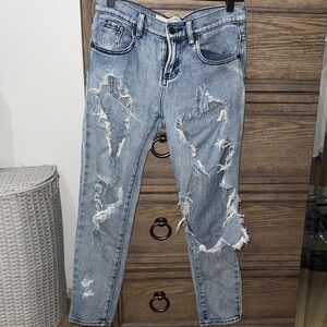 Brandy Melville Super distressed Blue Jeans